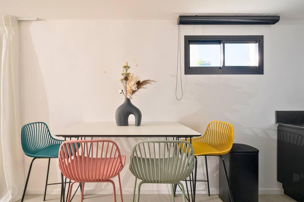 Romano Neve Tzedek Penthouse