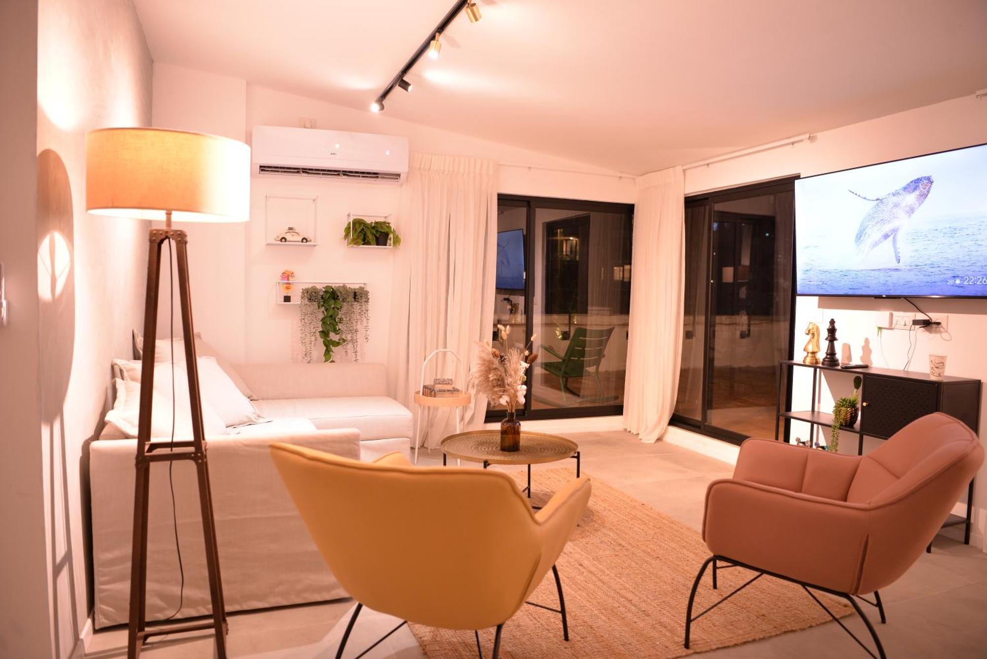Apartment Romano Neve Tzedek Penthouse